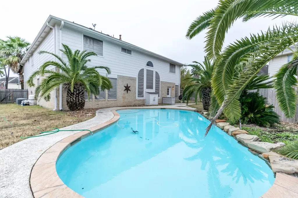 10102 White Oak Trail Lane Houston TX 77064