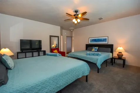 10102 White Oak Trail Lane Houston TX 77064