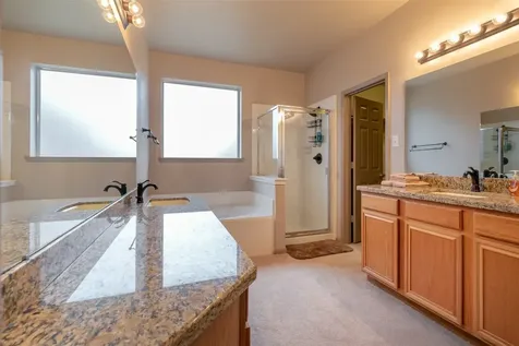 10102 White Oak Trail Lane Houston TX 77064