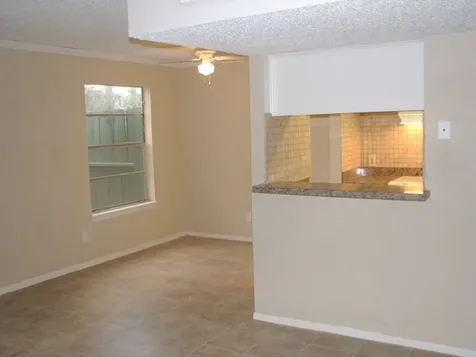 8277 Kingsbrook Road 153 Houston TX 77024