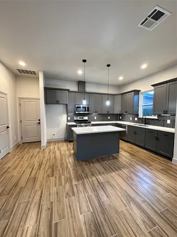 1052 Marjorie Street Houston TX 77088