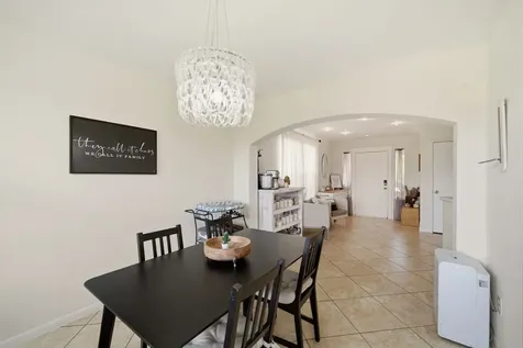 5722 Tiger Lilly Way Houston TX 77085