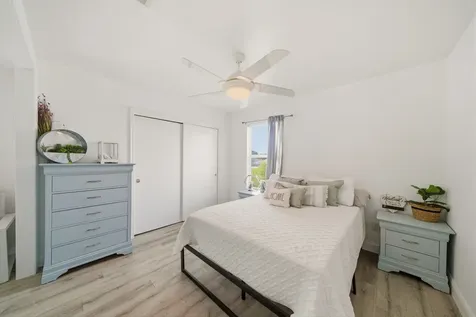 5722 Tiger Lilly Way Houston TX 77085