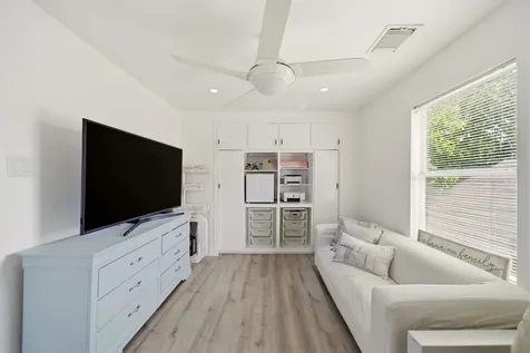 5722 Tiger Lilly Way Houston TX 77085