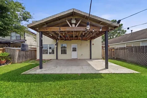 5722 Tiger Lilly Way Houston TX 77085