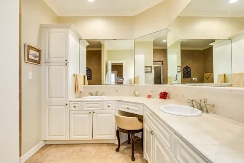 9 Blue Heron Drive Jamaica Beach TX 77554