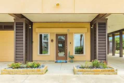9 Blue Heron Drive Jamaica Beach TX 77554