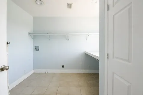 1615 Railroad Avenue San Leon TX 77539