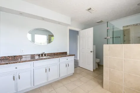 1615 Railroad Avenue San Leon TX 77539