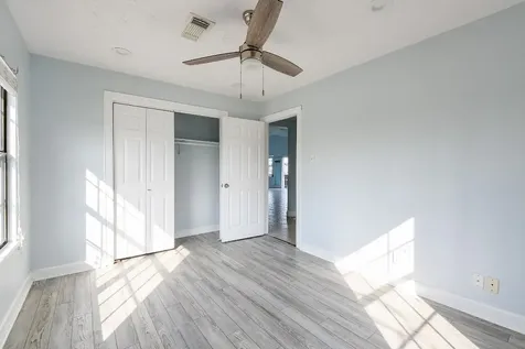 1615 Railroad Avenue San Leon TX 77539