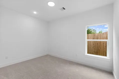 8109 Hamlet Street B Houston TX 77078