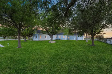 9058 Sam Houston Road Brenham TX 77833