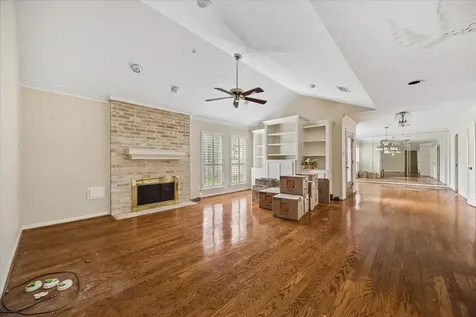 2915 Country Club Boulevard Sugar Land TX 77478