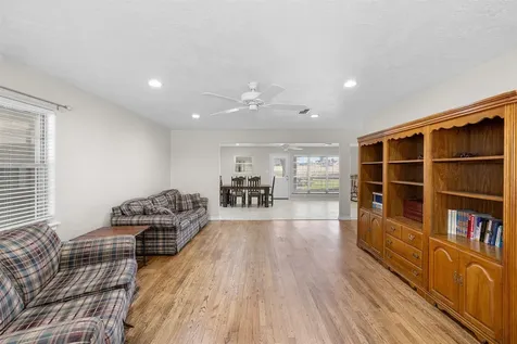 1906 Gun And Rod Road Brenham TX 77833
