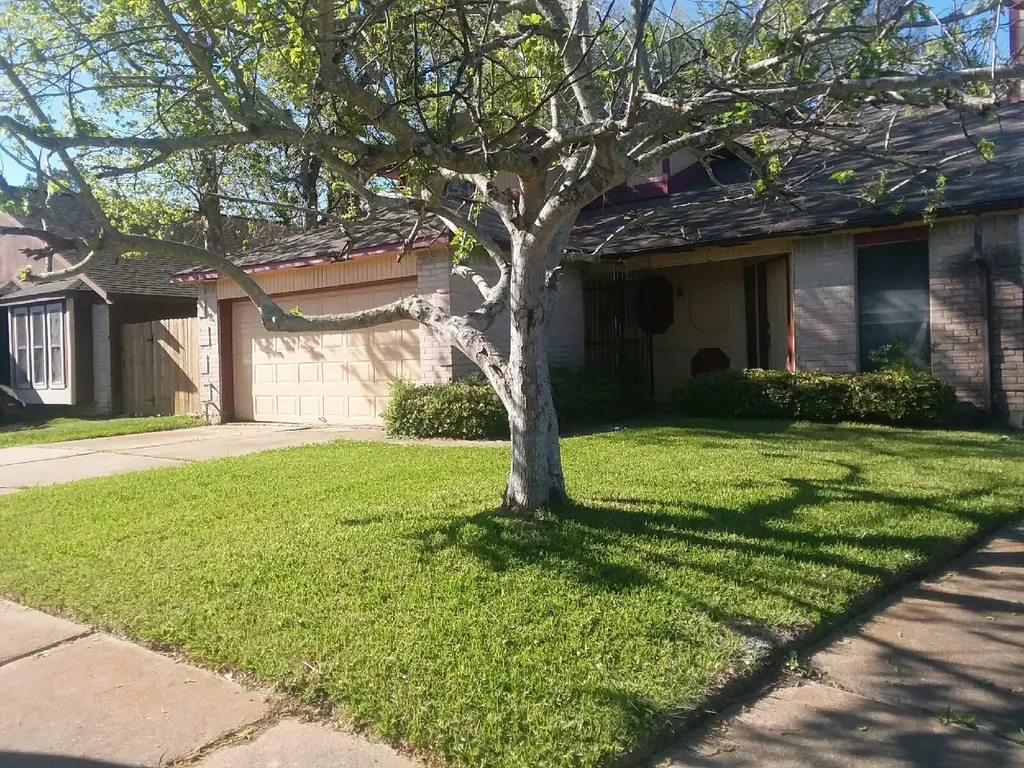 7902 Arbor Glen Road Houston TX 77071