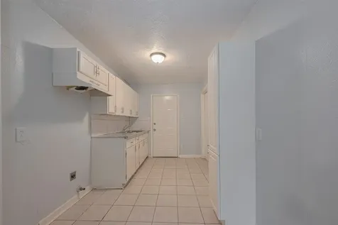 4906 Larkspur Street Houston TX 77033