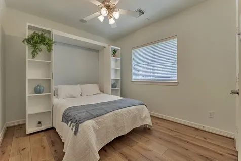 6 Millsap The Woodlands TX 77382