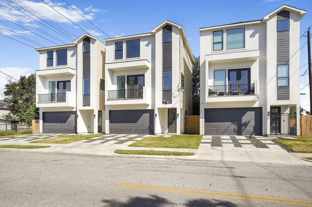 1611 Shelby Street Houston TX 77009