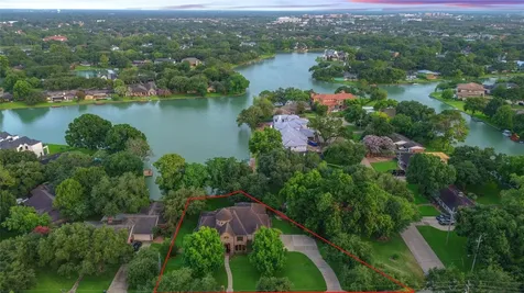 702 Piedmont Street Sugar Land TX 77478