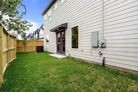 7530 La Salette Street Houston TX 77021