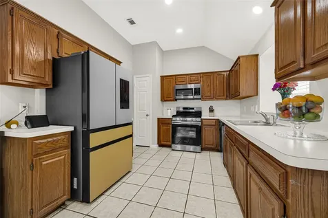 8607 Wood Drift Court La Porte TX 77571
