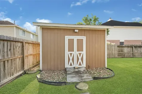 8607 Wood Drift Court La Porte TX 77571