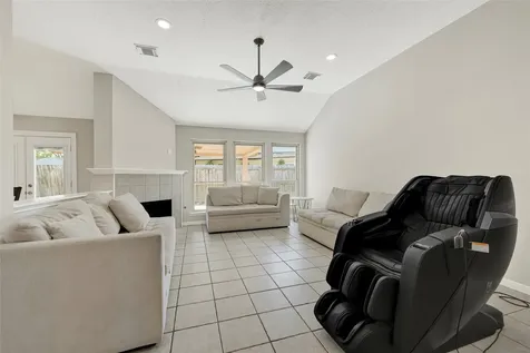 8607 Wood Drift Court La Porte TX 77571