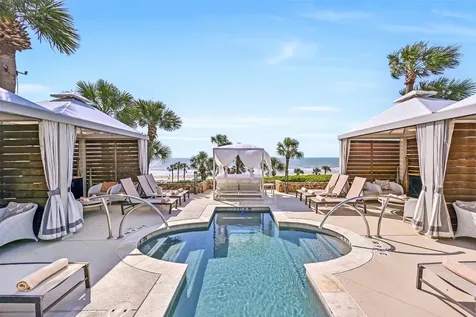 5220 Seawall Boulevard 1634 Galveston TX 77551