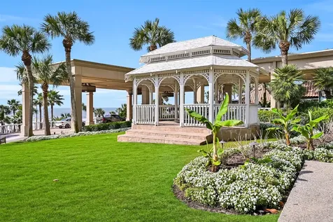 5220 Seawall Boulevard 1634 Galveston TX 77551