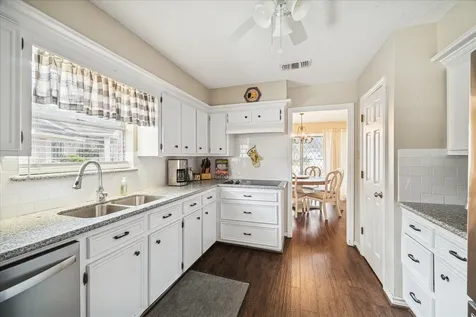 3506 Lost Lake Drive Kingwood TX 77339