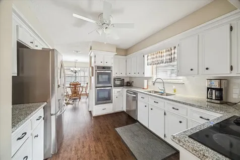 3506 Lost Lake Drive Kingwood TX 77339