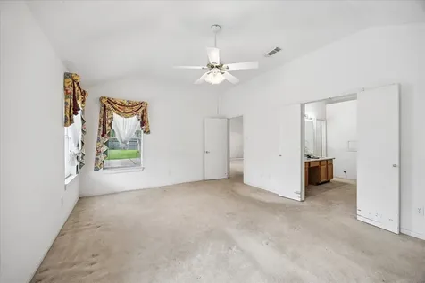 2726 N Larkspur Circle Pearland TX 77584
