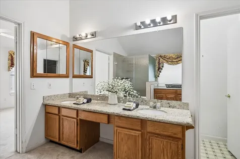 2726 N Larkspur Circle Pearland TX 77584