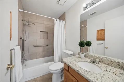 2726 N Larkspur Circle Pearland TX 77584