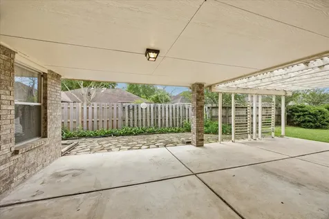 2726 N Larkspur Circle Pearland TX 77584