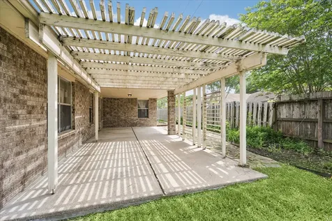 2726 N Larkspur Circle Pearland TX 77584