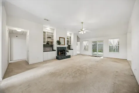 2726 N Larkspur Circle Pearland TX 77584
