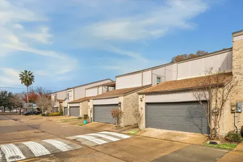 880 Tully Road 13 Houston TX 77079
