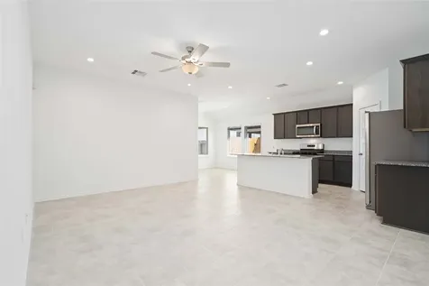 7507 Fierce Friesian Lane Rosharon TX 77583