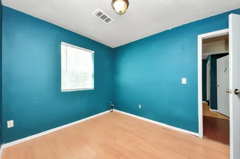 121 Elendor Drive Cleveland TX 77328