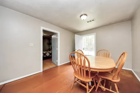 121 Elendor Drive Cleveland TX 77328