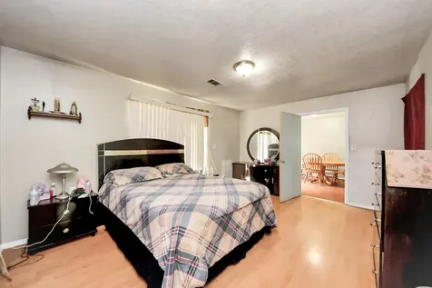 121 Elendor Drive Cleveland TX 77328