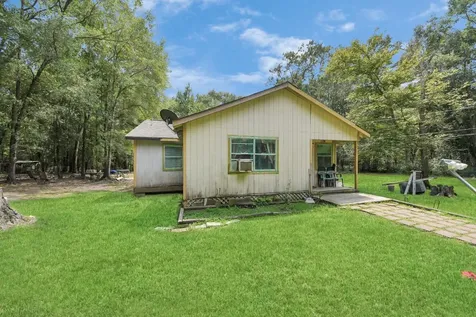 121 Elendor Drive Cleveland TX 77328