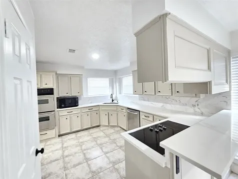 4707 Bradstone Drive Houston TX 77084