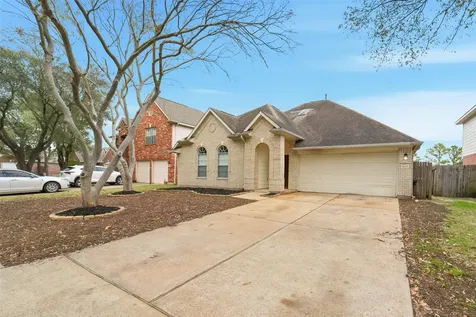 11030 Desert Springs Circle Houston TX 77095