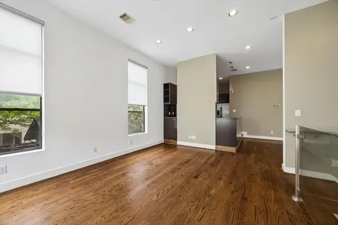 4611 Austin Street C Houston TX 77004