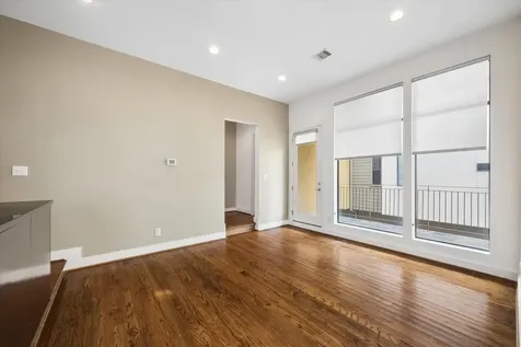 4611 Austin Street C Houston TX 77004