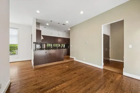 4611 Austin Street C Houston TX 77004