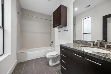 4611 Austin Street C Houston TX 77004