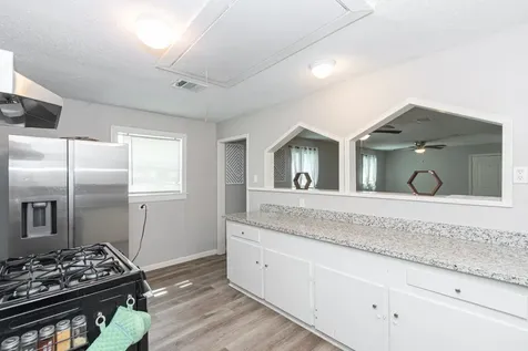 402 W Camp Street Brazoria TX 77422